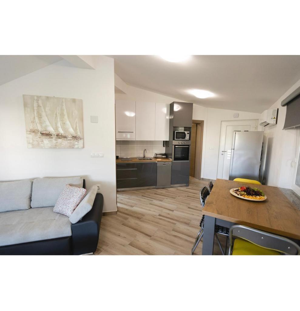 Apartmani Jedro Šilo Exterior foto
